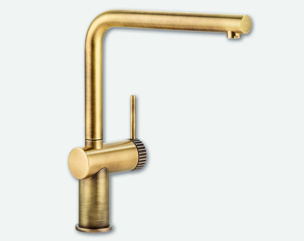 Fraction single lever tap, brushed brass finish