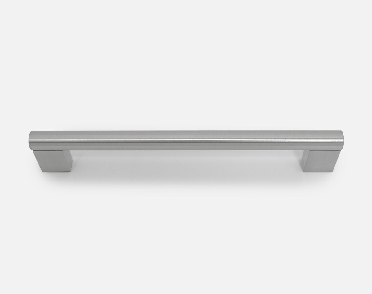 Block end bar handle, brushed steel