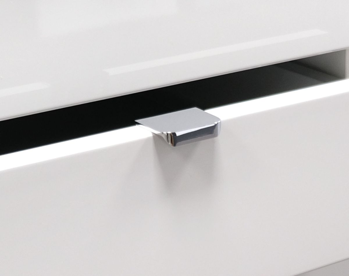 LIP 50MM POLISHED CHROME HANDLE