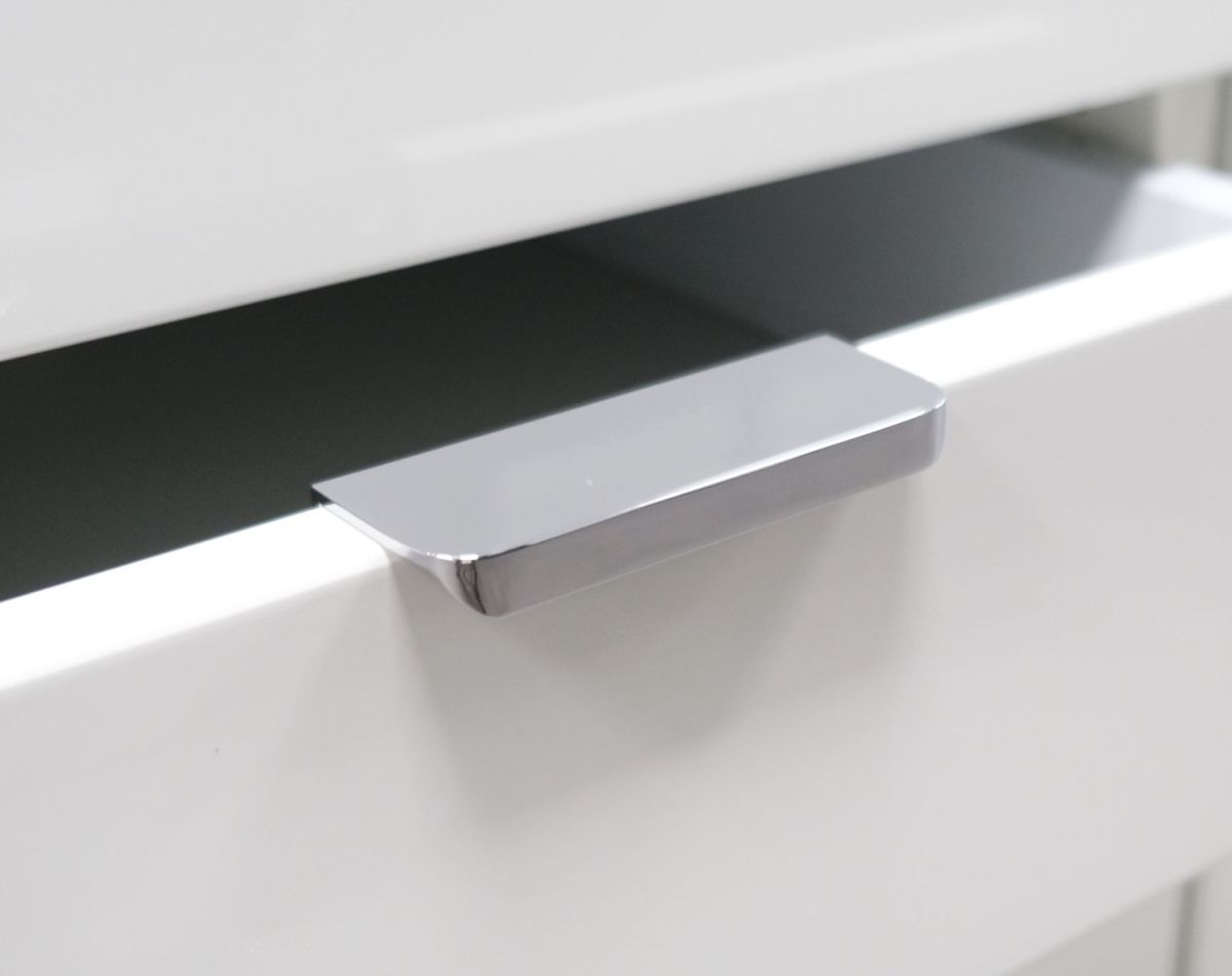 LIP 100MM POLISHED CHROME HANDLE